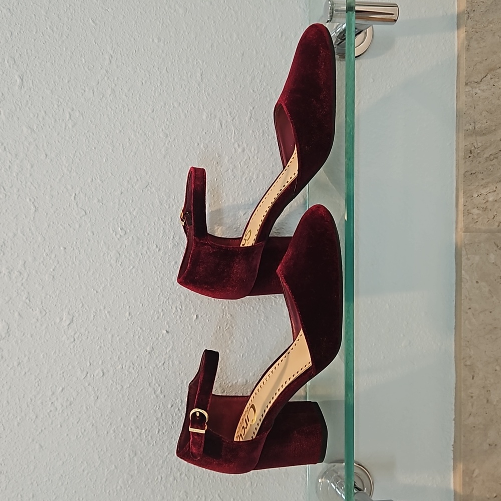 Velvet Maroon / Burgundy Heels